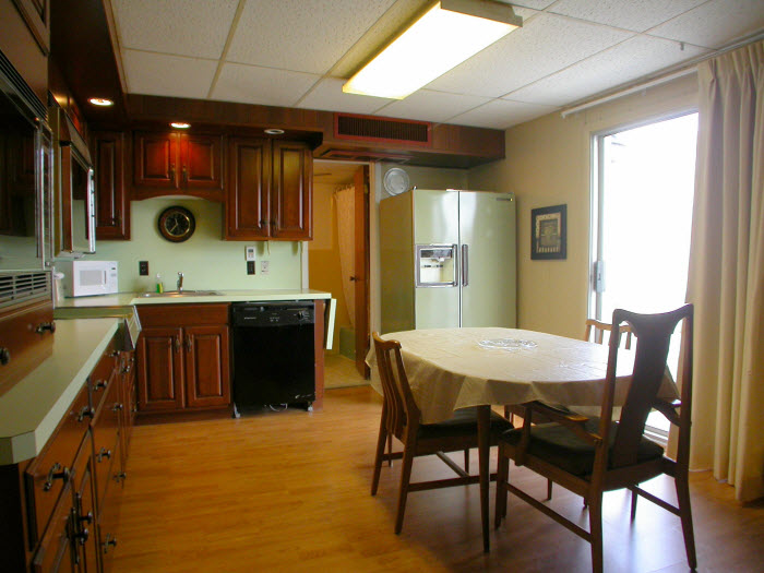 Gondolier Oceanfront Motel — photo 26 of 34
